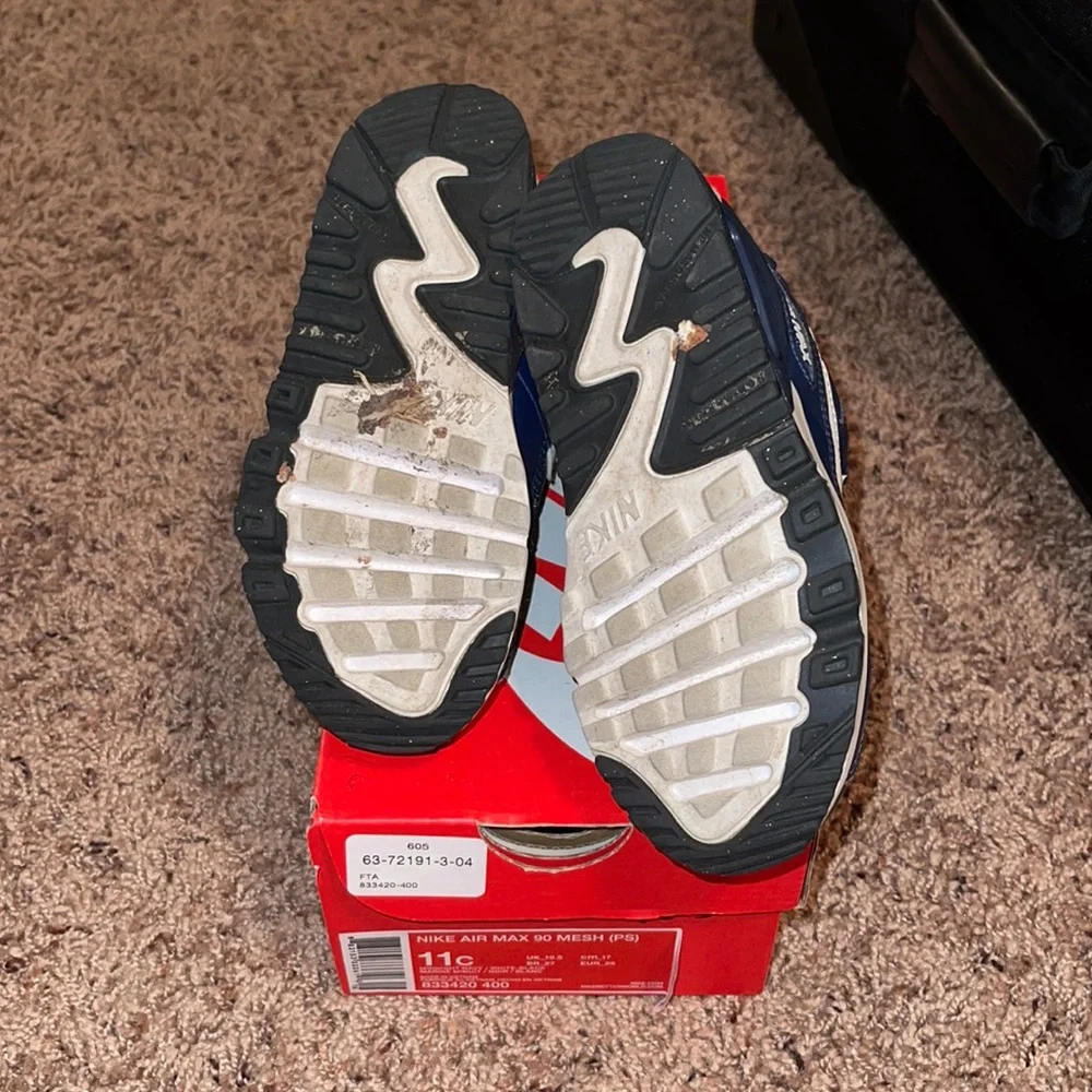 Nike AirMax 90 Kids Navy Blue and White Sneakers
